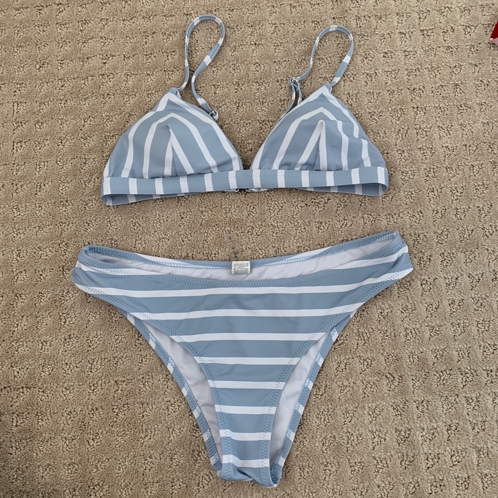 Cupshe swim bikini